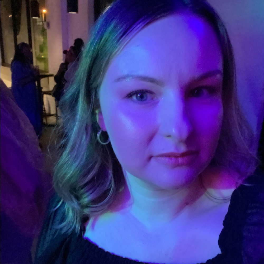 Meet your Posher, Monica